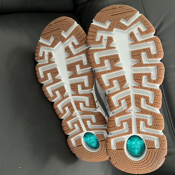 Versace Trigrecca sneaker - Picture 4 of 9